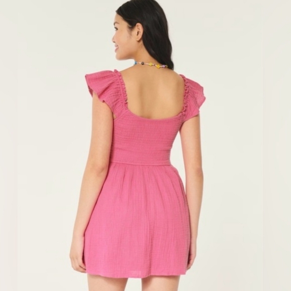 NWT Hollister Flutter Sleeve Smocked Romper Mini Dress Pink V Neck Cotton SM Reg - Picture 2 of 14